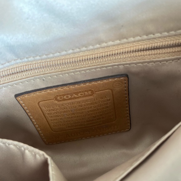 Coach Satchel - Picture 3 of 6